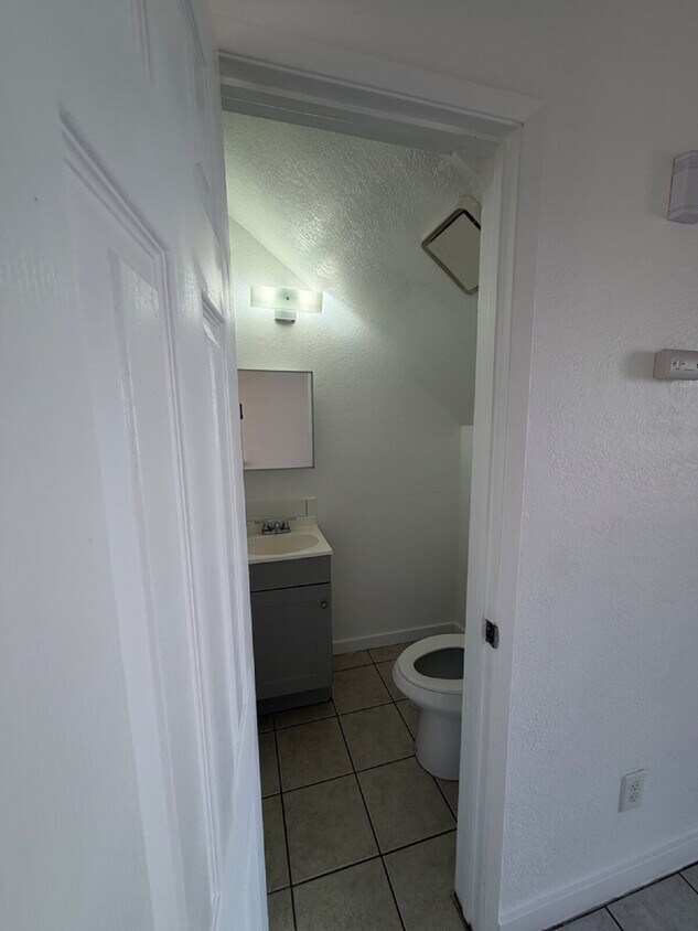 Foto del edificio - 1705 W N Bear Creek Dr