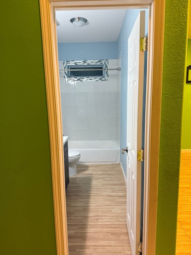 Building Photo - 7813 Canal St