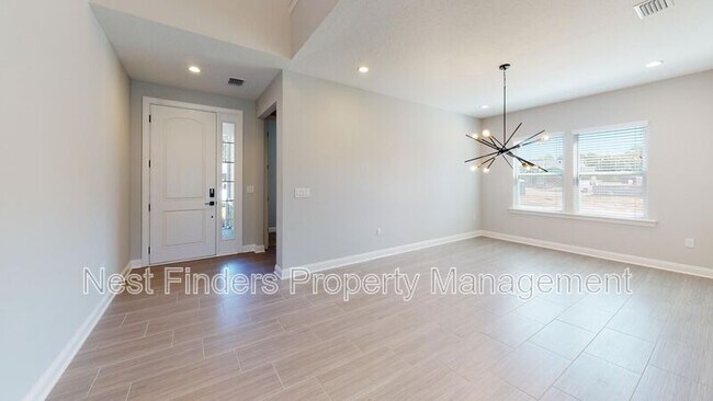 Foto del edificio - 90 Oak Knoll Ct