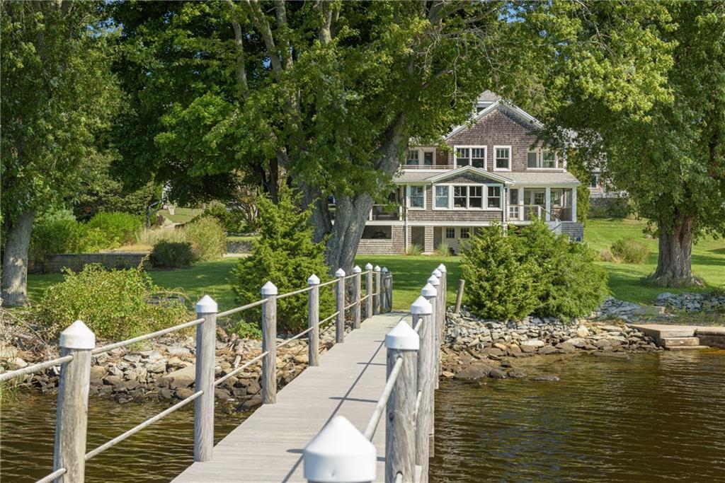 Primary Photo - 39 Shore Dr