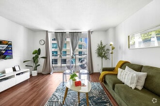 Building Photo - 1200 Brickell Bay Dr
