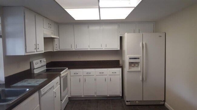 Foto del edificio - 3832 SE 7th Ave