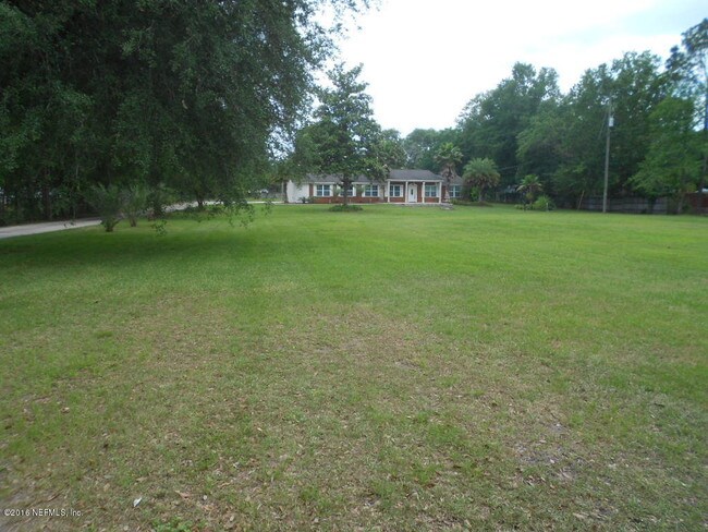Building Photo - 8164 Collins Rd