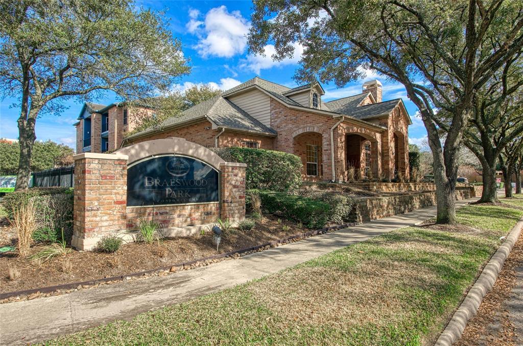 Foto principal - 2255 Braeswood Park Dr