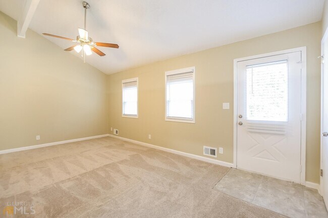 Foto del edificio - 2990 Barrett Dr NW