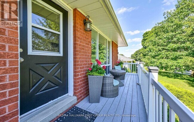 Photo du bâtiment - 311 Frederick St