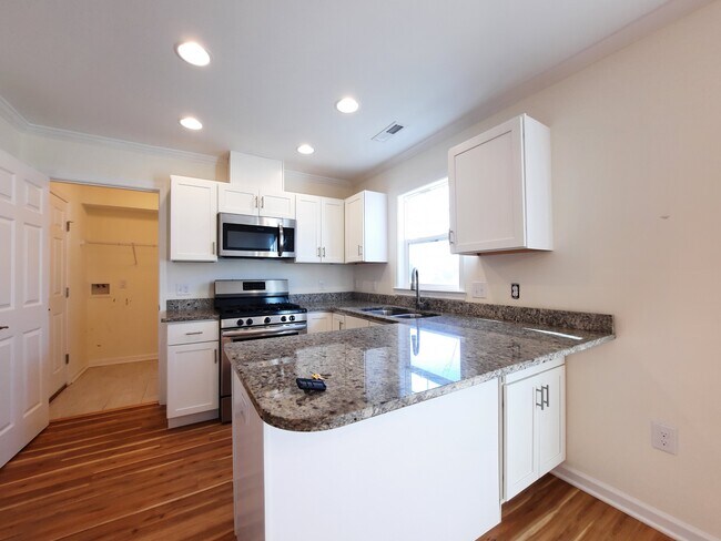 Gran espacio en la encimera - 1025 Baldwin Commons Dr