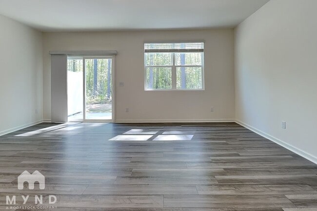 Building Photo - 3003 Fulong Dr