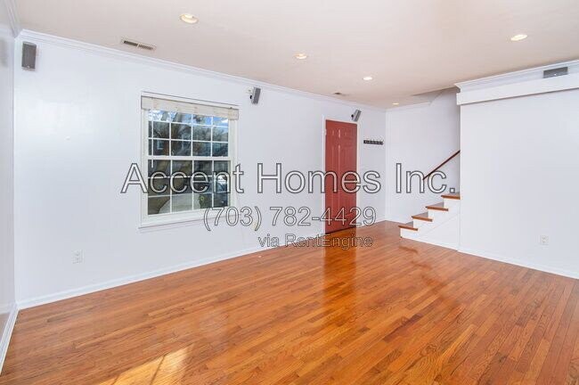 Foto del edificio - 6509 China Grove Ct