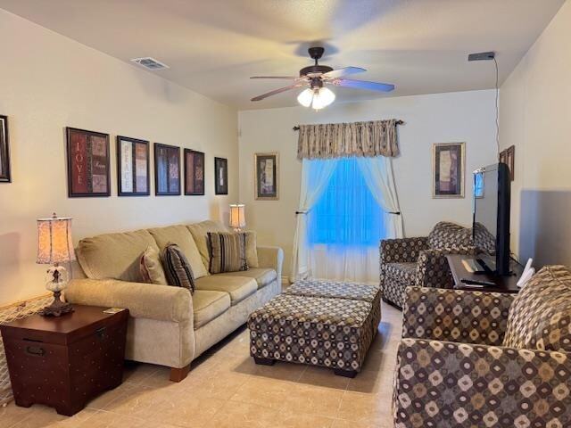 Foto del edificio - 5410 Marcella Ave