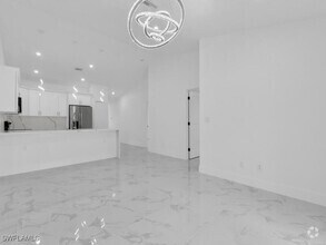 Building Photo - 4738-4740 Douglas Ln