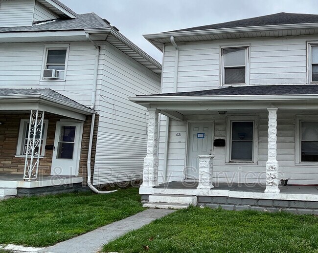 621 Coffey St, Indianapolis, IN 46221 Condo for Rent in Indianapolis