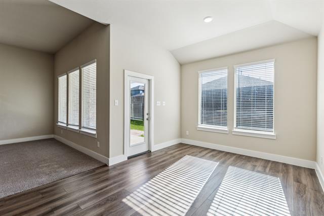 Foto del edificio - 5408 Fairdale Dr