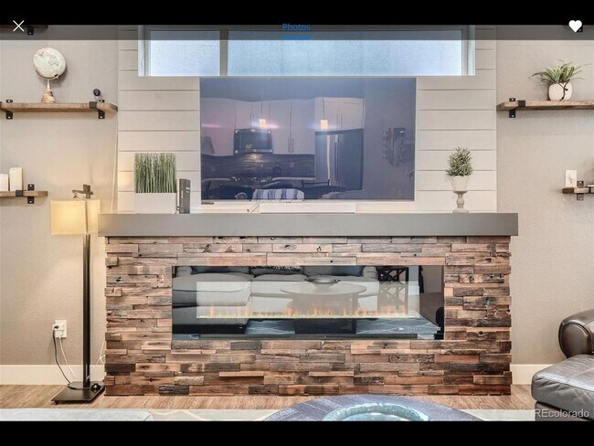 Building Photo - Modern Sloan’s Lake Townhome with Rooftop ...