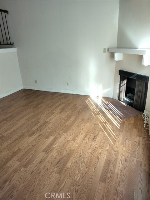 Building Photo - 432 S Monterey St