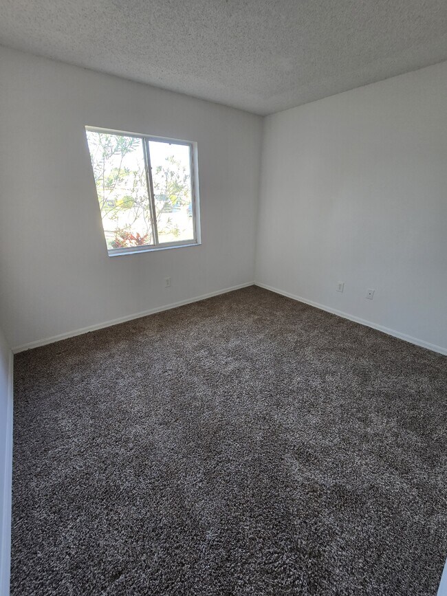 Building Photo - 12023 Cedarfield Dr