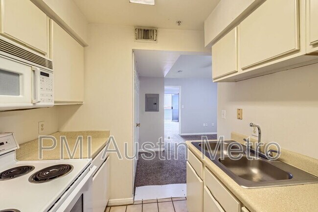 Foto del edificio - 501 W 26th St