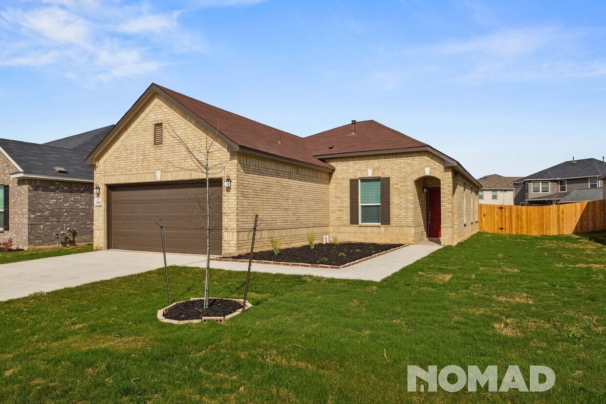 Primary Photo - 4 Bedroom Single Family Home in Bulverde