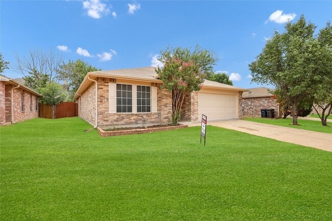 Foto del edificio - 5132 Bedfordshire Dr