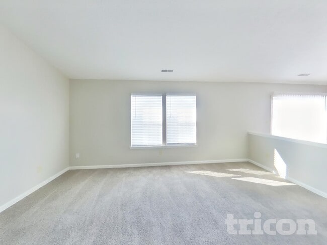 Foto del edificio - 11611 Tucker Ct