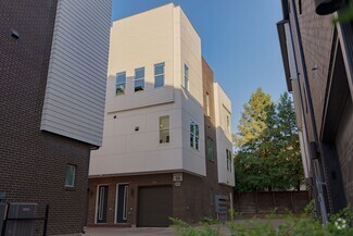 Building Photo - 381 E Greenbriar Ln