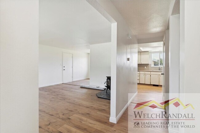 Foto del edificio - Charming Single Family Home in Hooper