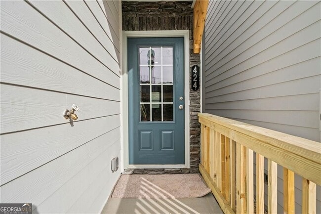 Building Photo - 424 Whitetail Cir