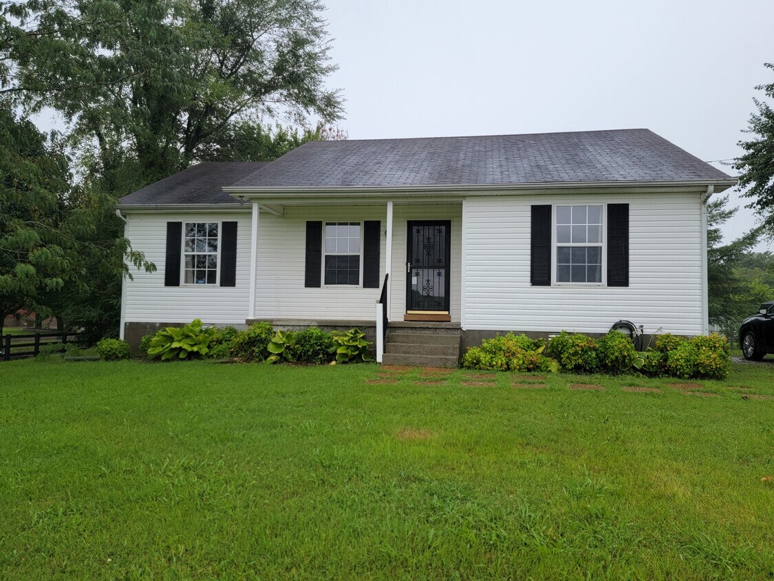 1809 Thompson Rd, Murfreesboro, TN 37128 House Rental in Murfreesboro