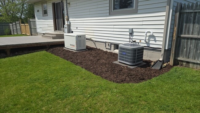 Building Photo - 1162 George St