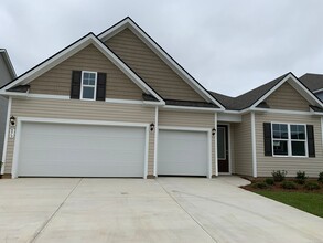 Building Photo - 873 Ireland Dr
