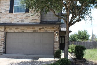 Building Photo - 6431 Densberry Ln