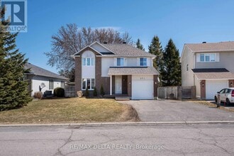 Building Photo - 271 Bonavista St
