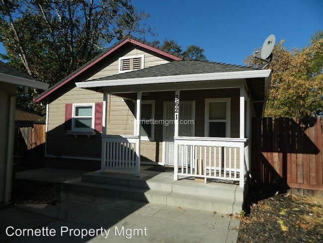 Foto del edificio - 2 br, 2 bath House - 3621 Willow Street