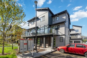 Building Photo - 1203 163 St SW