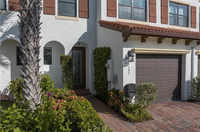 Foto principal - 15820 Portofino Springs Blvd