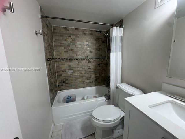 Foto del edificio - 615 NE 12th Ave