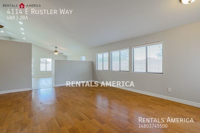 Building Photo - Beautiful 4 Bedroom 1-Level Home In Power ...