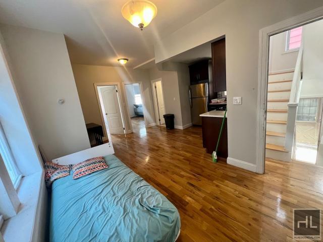 Foto principal - 2 bedroom in BROOKLYN NY 11203