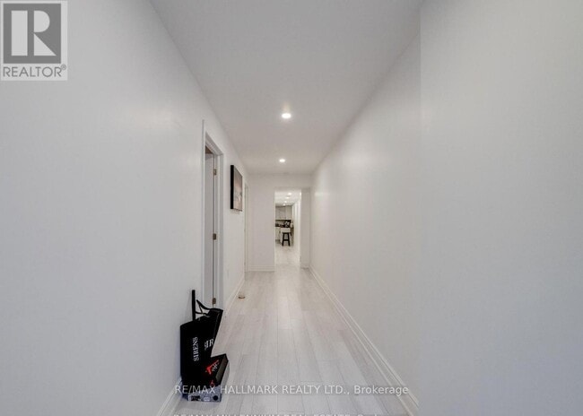 Building Photo - 11 Burcombe Cross