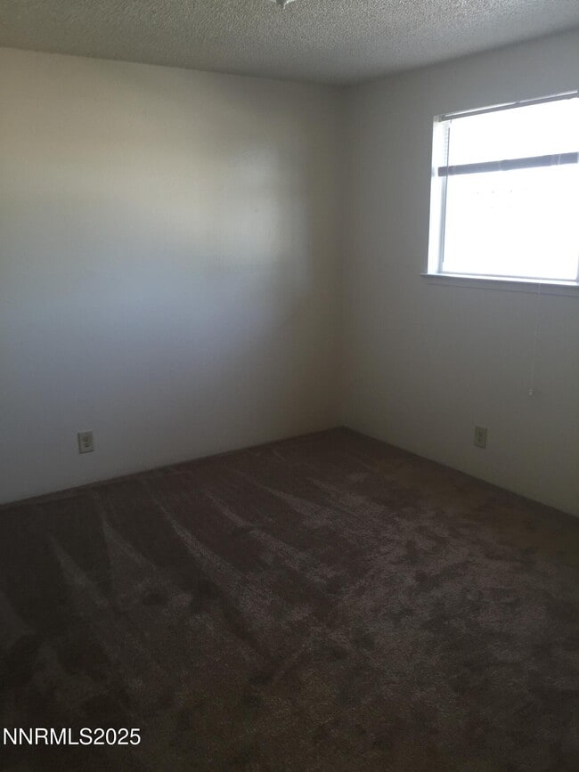 Foto del edificio - 140 N Taylor St