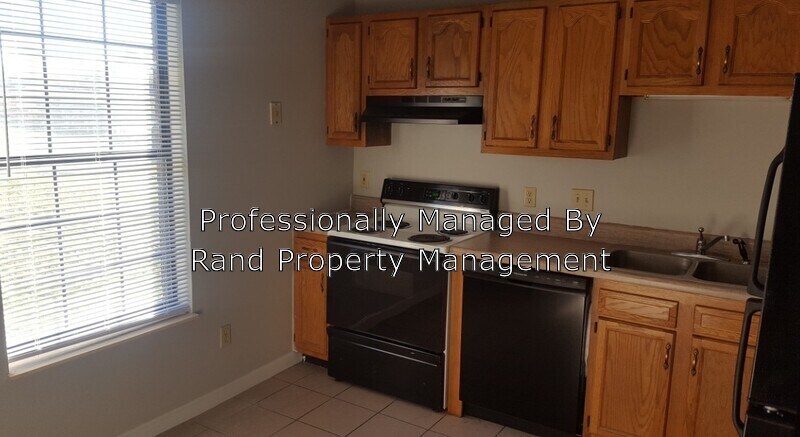Foto principal - 411 Sharp Ln NE