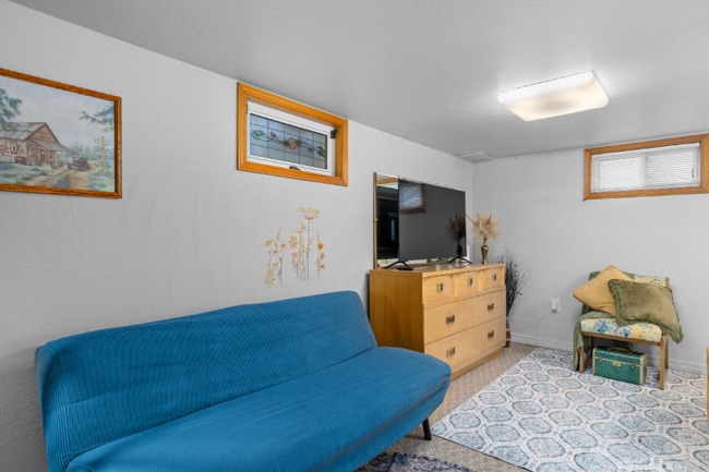 Foto del edificio - 1204 Avenue E