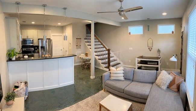 Photo - 1318C Stainback Ave House