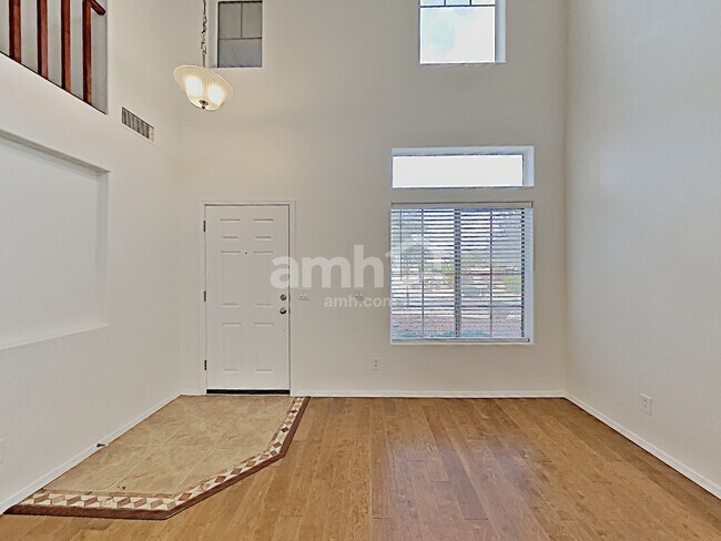 Building Photo - 6455 W Eagle Talon Trail