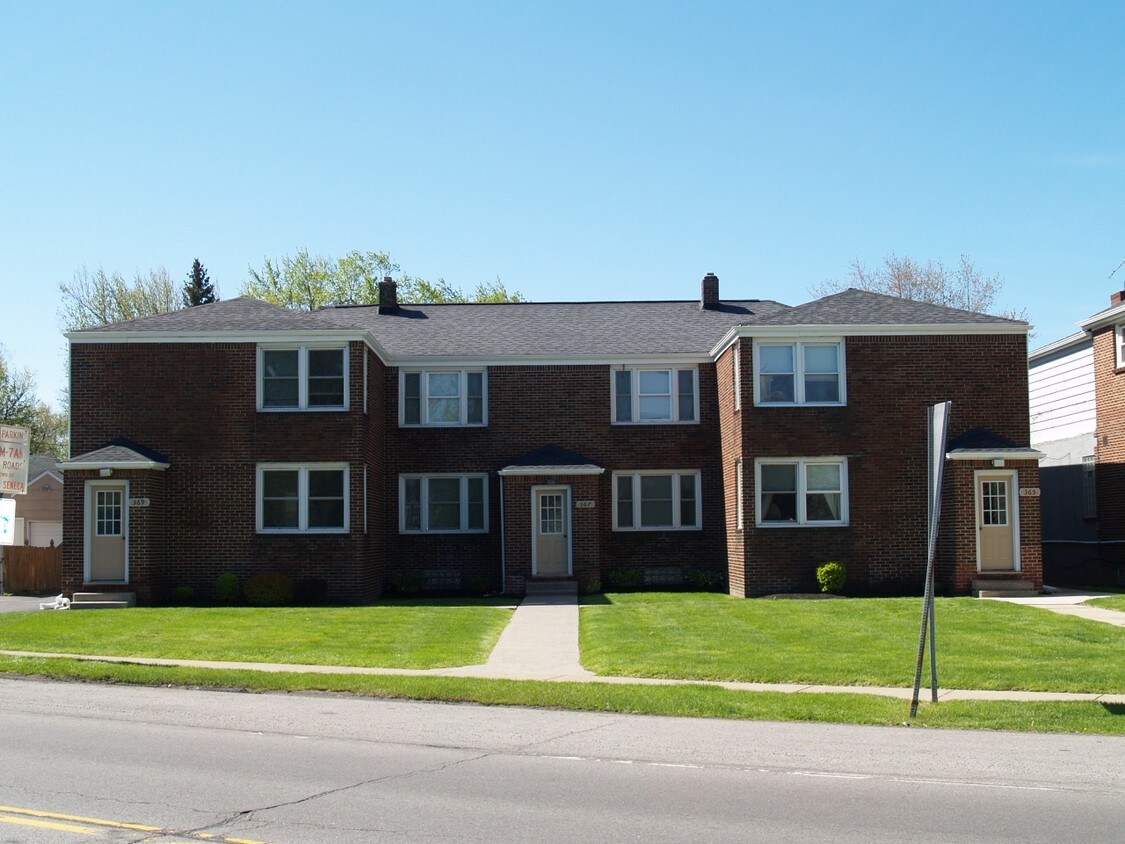 365369 Potters Rd, West Seneca, NY 14220 Apartments West Seneca, NY