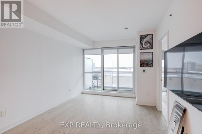 Photo du bâtiment - 31 Tippett Rd