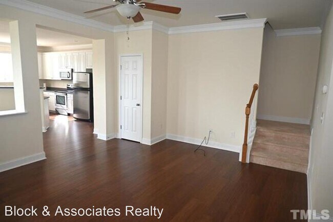 Building Photo - 3 br, 2.5 bath House - 1730 Whirlaway Court