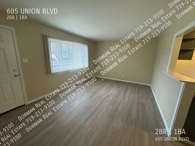 Building Photo - 605 S Union Blvd