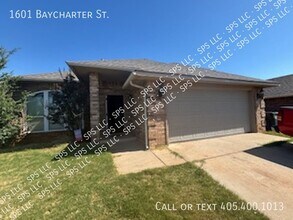 Building Photo - 1601 Baycharter Street