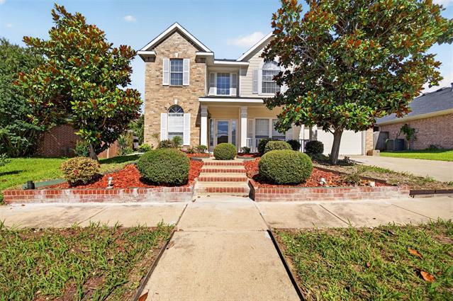 Building Photo - 7903 Clear Fork Trail
